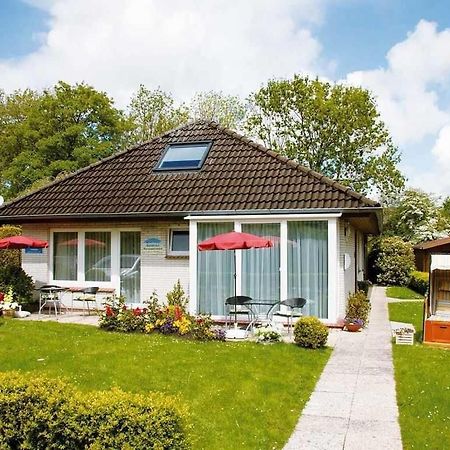 Die kleine Krabbe 2 in Neuharlingersiel Buitenkant foto